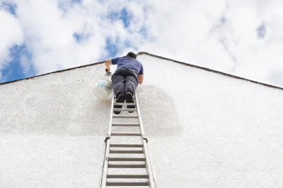 Peinture extérieure au Rouget-Pers — façades et ravalement